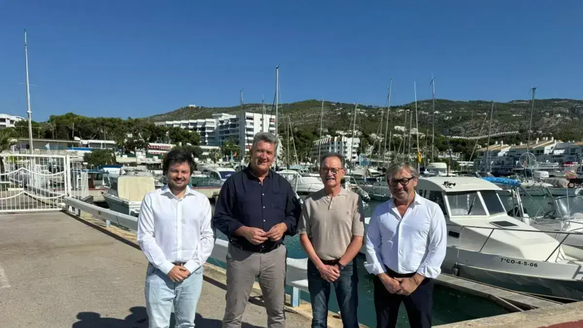Vaixells al port esportiu Las Fuentes d’Alcossebre, amb obres de modernització licitades per la Generalitat.