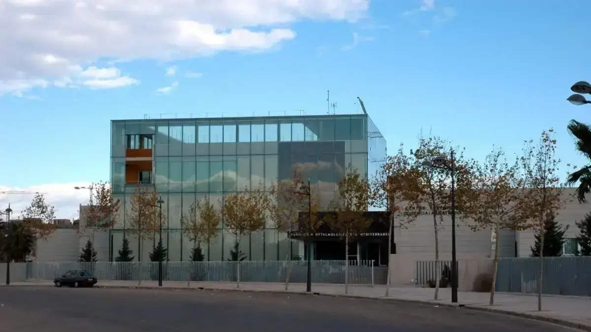 Representació de la Fundació d’Oftalmologia Mèdica de la Comunitat Valenciana amb focus en l’aprovació de la carrera professional