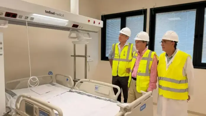Obres del nou edifici d’hospitalització del Hospital Clínic, en fase avançada d’execució.