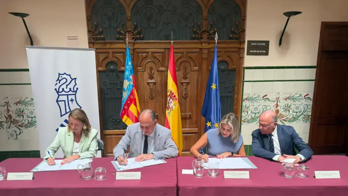El Consell finalitza l’eliminació de fronteres administratives entre els serveis d’extinció i salvament.
