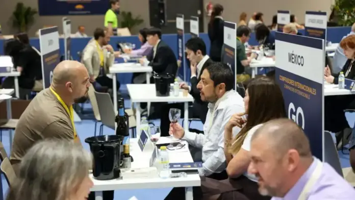 Representació de la iniciativa d’Ivace+i per atraure compradors internacionals a la Comunitat Valenciana