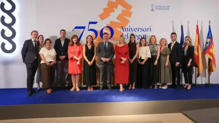 Representació de l’acte de la Generalitat sobre la programació del 750 aniversari del llegat de Jaume I