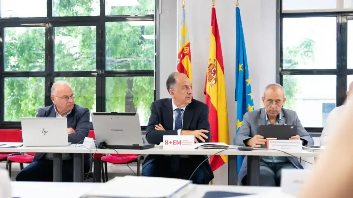 Representació de la Comissió de Protecció Civil homologa plans municipals d’emergències