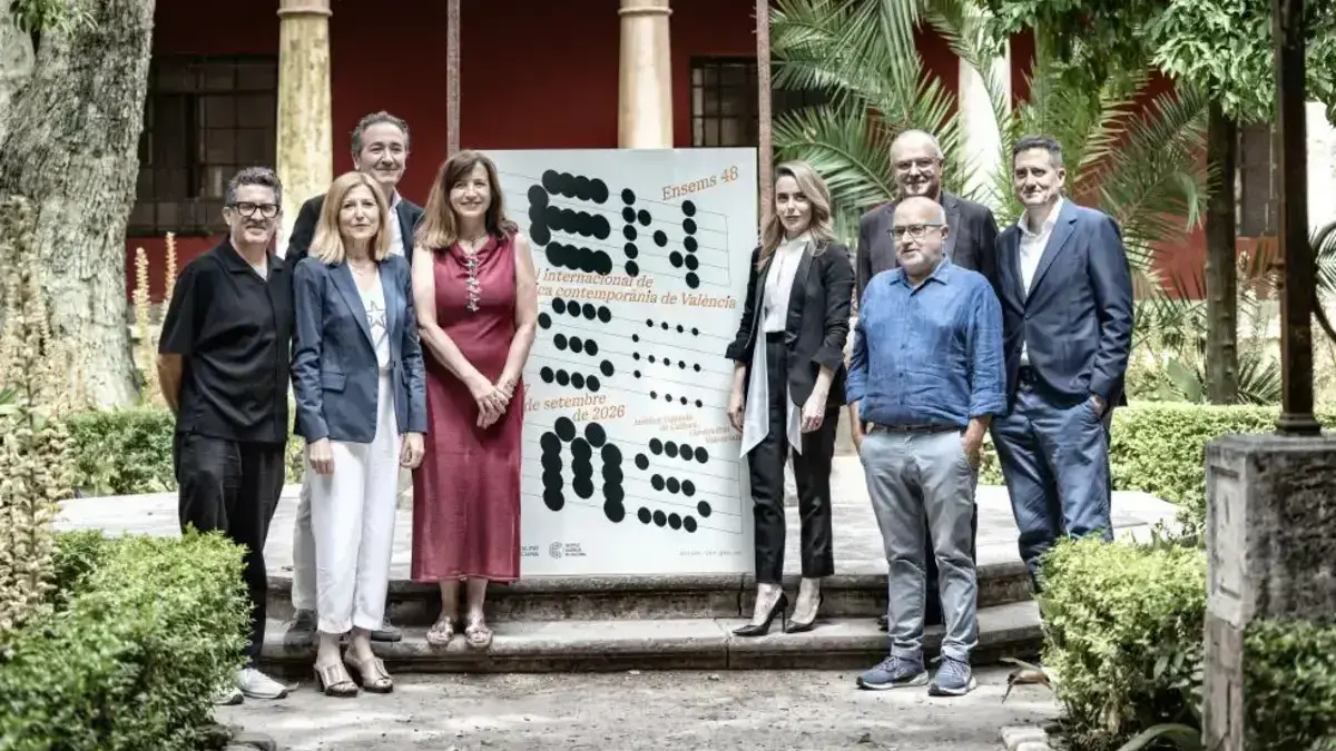 Persona presenta la programació del Festival Internacional de Música Contemporània Ensems, 48a edició.