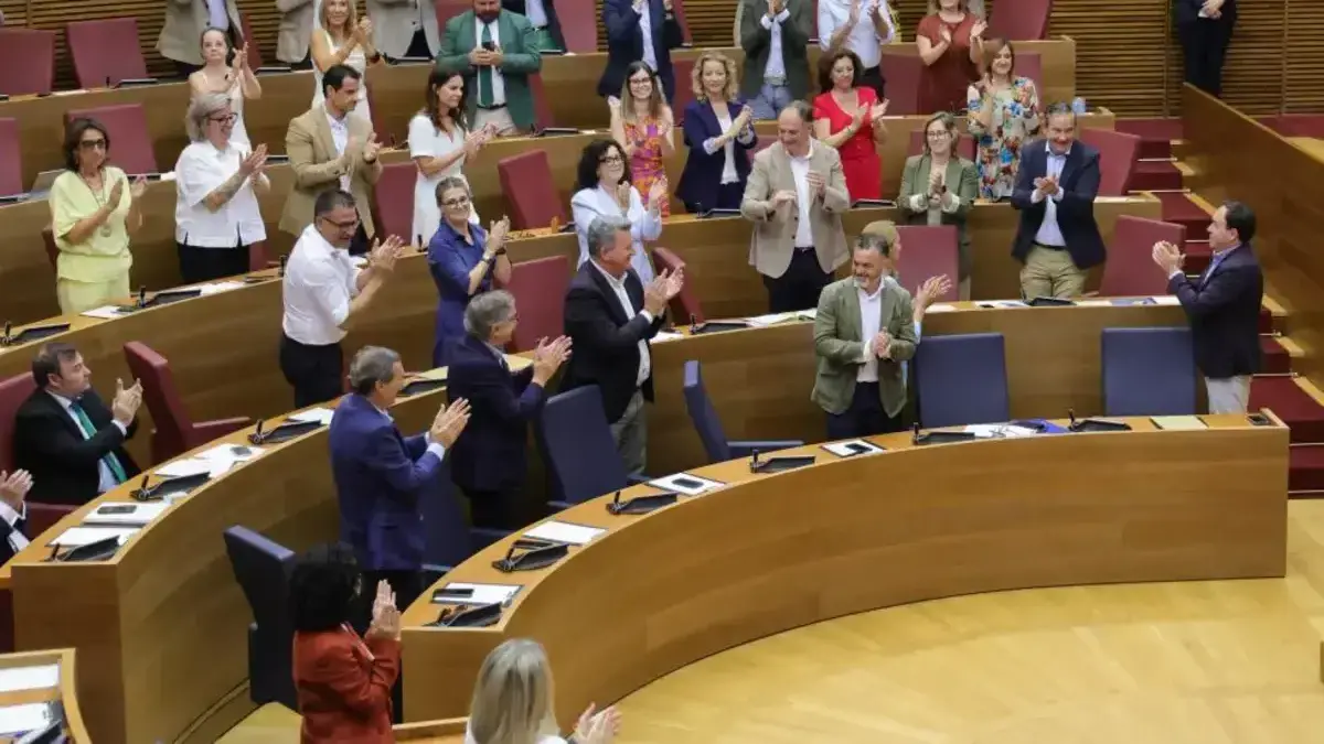Pérez Llorca parlant sobre els pressupostos i les polítiques socials