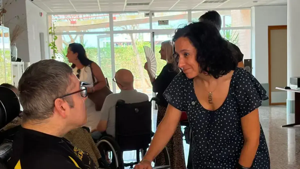 Responsables de la Conselleria presenten recursos per a persones amb discapacitat a Castelló de la Plana.