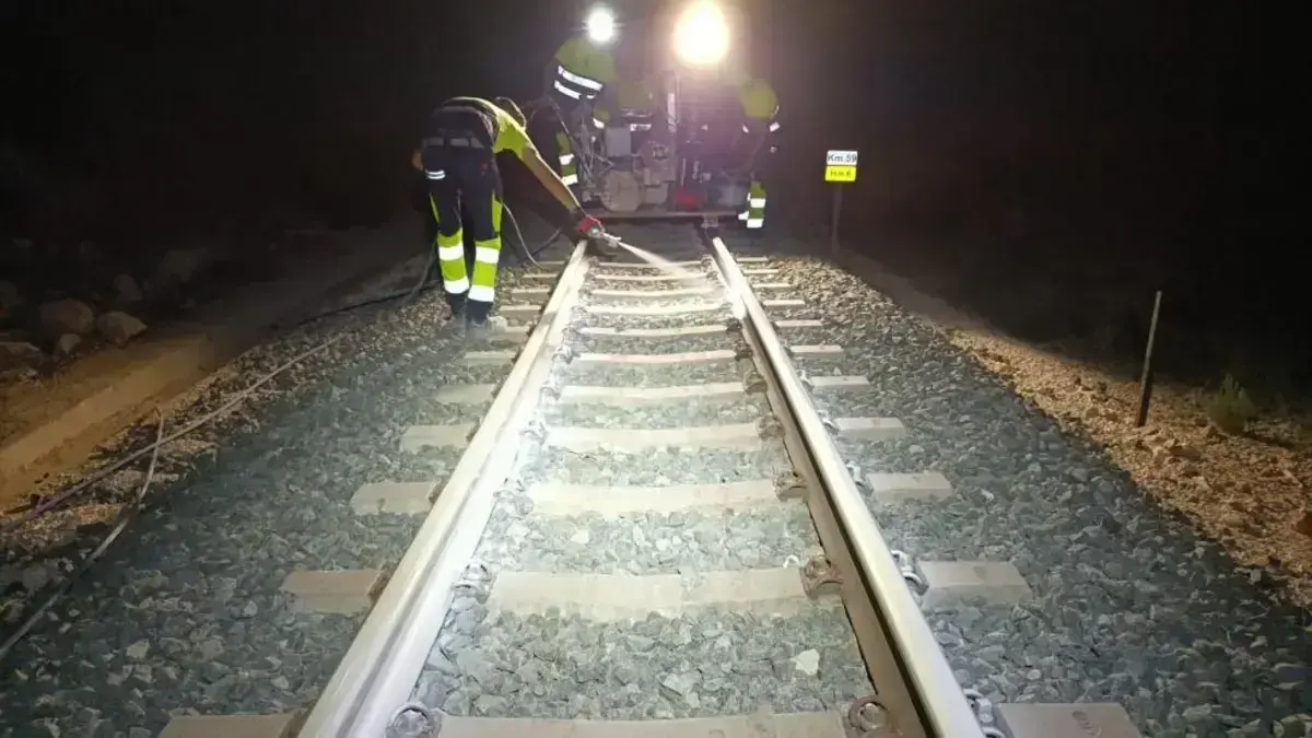 FGV i la UPV col·laboren en un projecte per reduir l’afecció de la via davant temperatures extremes.