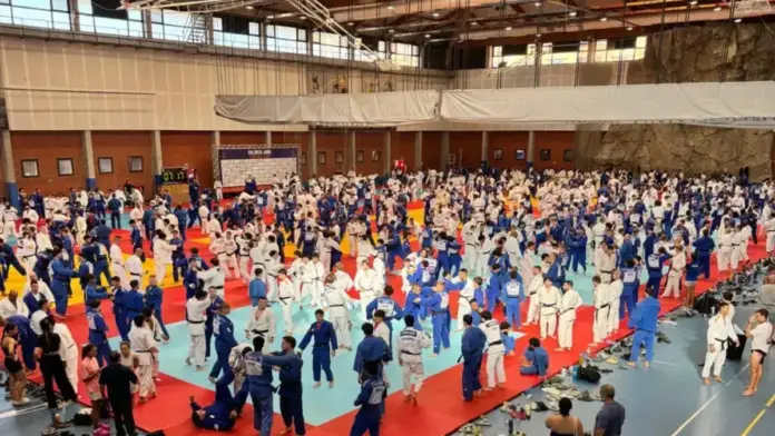 Participants del ‘Valencia Judo Training’ durant la seua quinta edició organitzada per la Generalitat