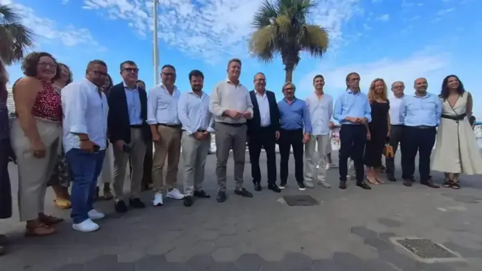 Façana litoral de Benidorm sota anunci de concurs internacional de la Generalitat