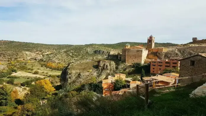 Castielfabib, municipi reconegut per la Generalitat com a Municipi Turístic de la Comunitat Valenciana