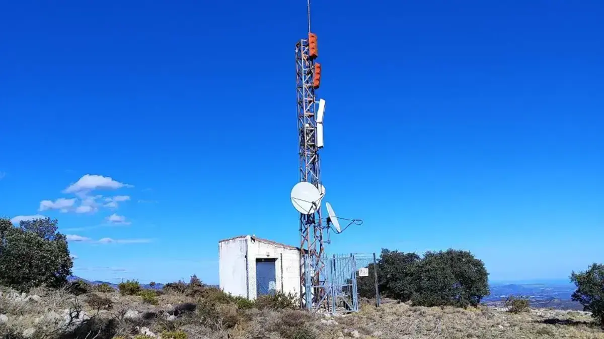 La Generalitat finalitza la renovació de la xarxa TDT per a la UHD Elements de transmissió de Televisió Digital Terrestre de la Generalitat per a emissions en Ultra Alta Definició.
