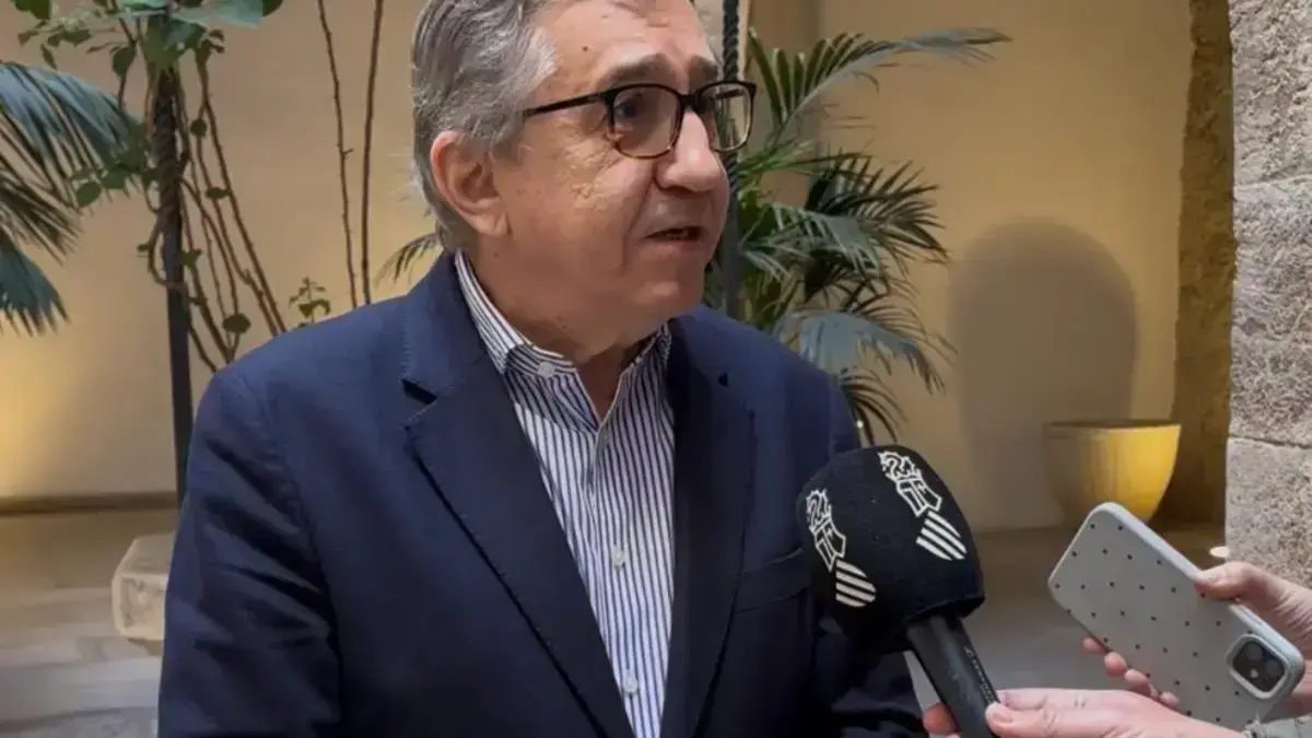 Rovira parla i reclama una negociació amb el ministre d’Hisenda davant de les autoritats
