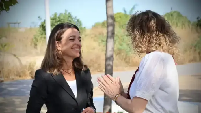 Núria Martínez, en un acte institucional, anunciant obres del nou Palau de Justícia de Torrent.