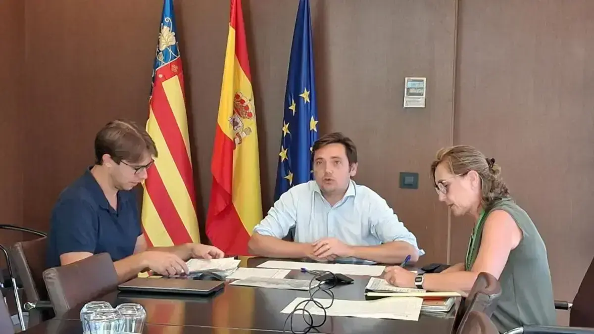 Generalitat mobilitza 385.000 euros per a ajuda humanitària a Colòmbia Representació de projectes d’ajuda humanitària finançats per la Generalitat després d’un terratrèmol a Colòmbia.
