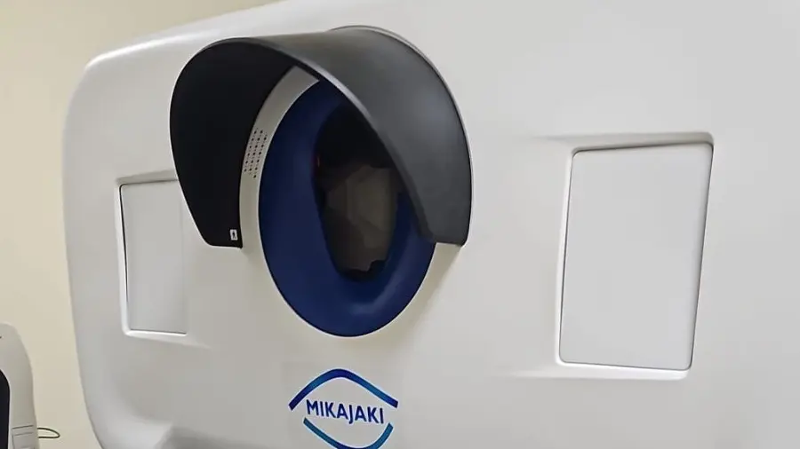 Sistema de diagnòstic robotitzat amb intel·ligència artificial per detectar patologies oculars a l’Hospital Provincial de Castelló.