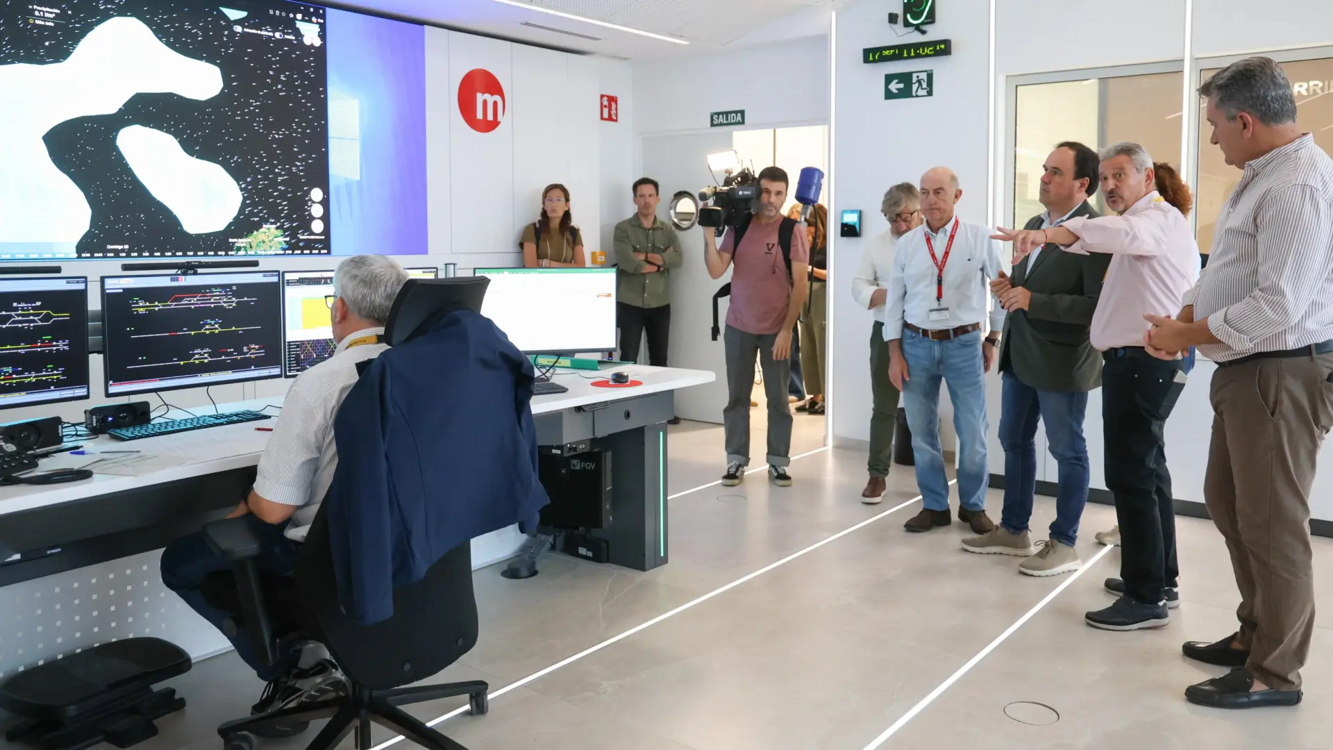 Pérez Llorca parla sobre la tornada a la normalitat a la Comunitat Valenciana després de l’episodi de pluges.