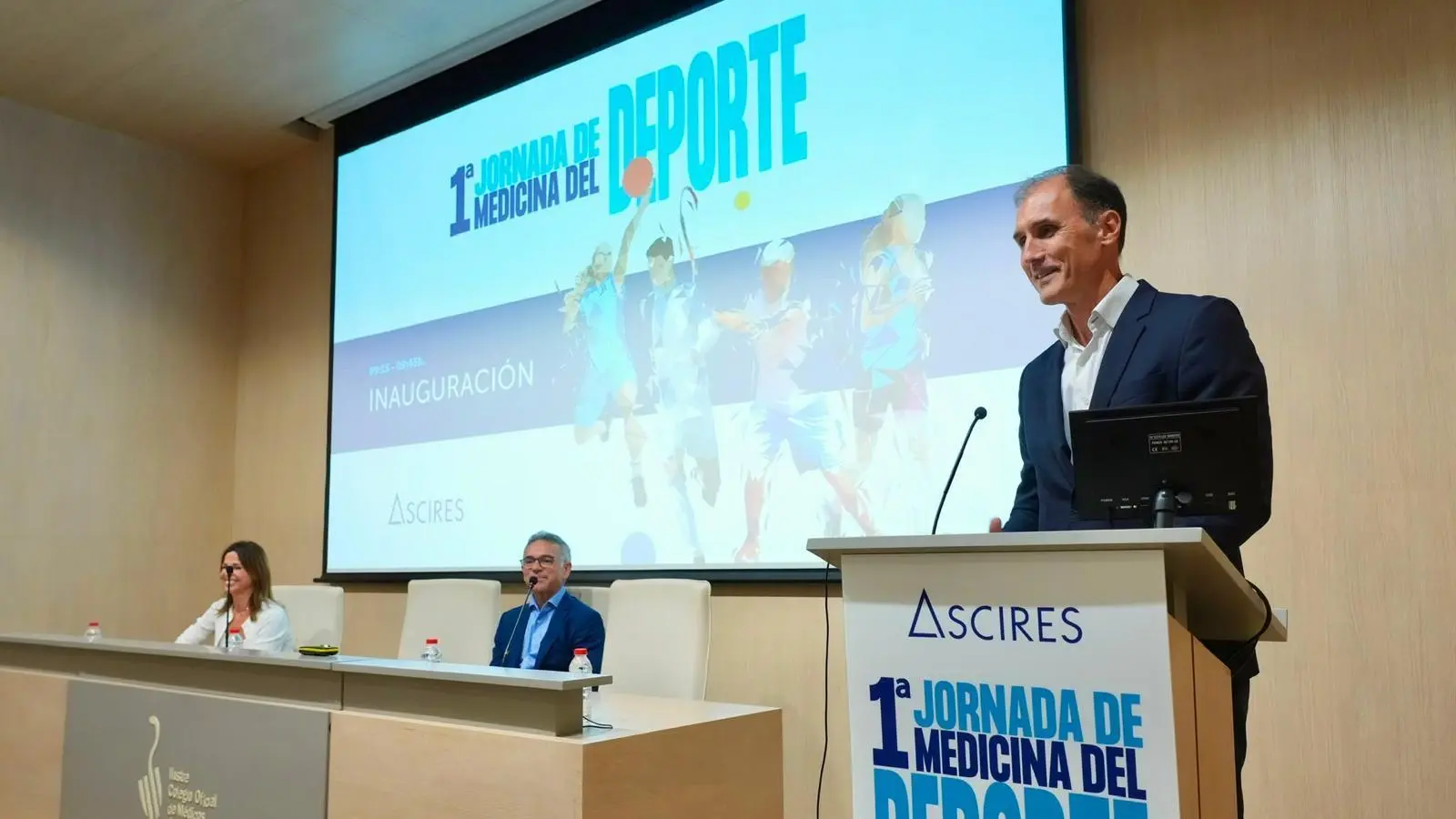Cartell o escenari vinculat a la medicina esportiva, amb missatge institucional de la Generalitat.