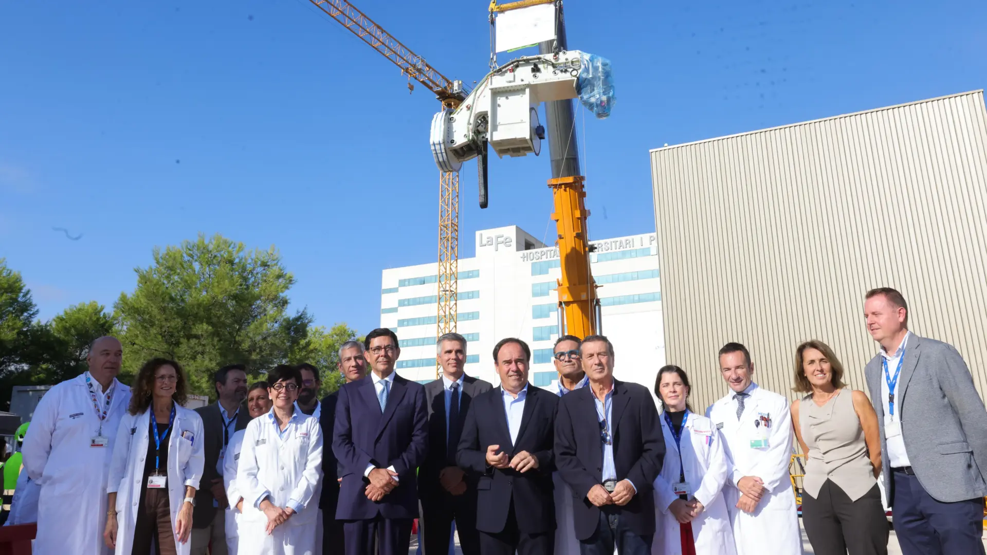 Pérez Llorca anuncia l’inici de la unitat de protonteràpia de l’Hospital La Fe abans del 2027.