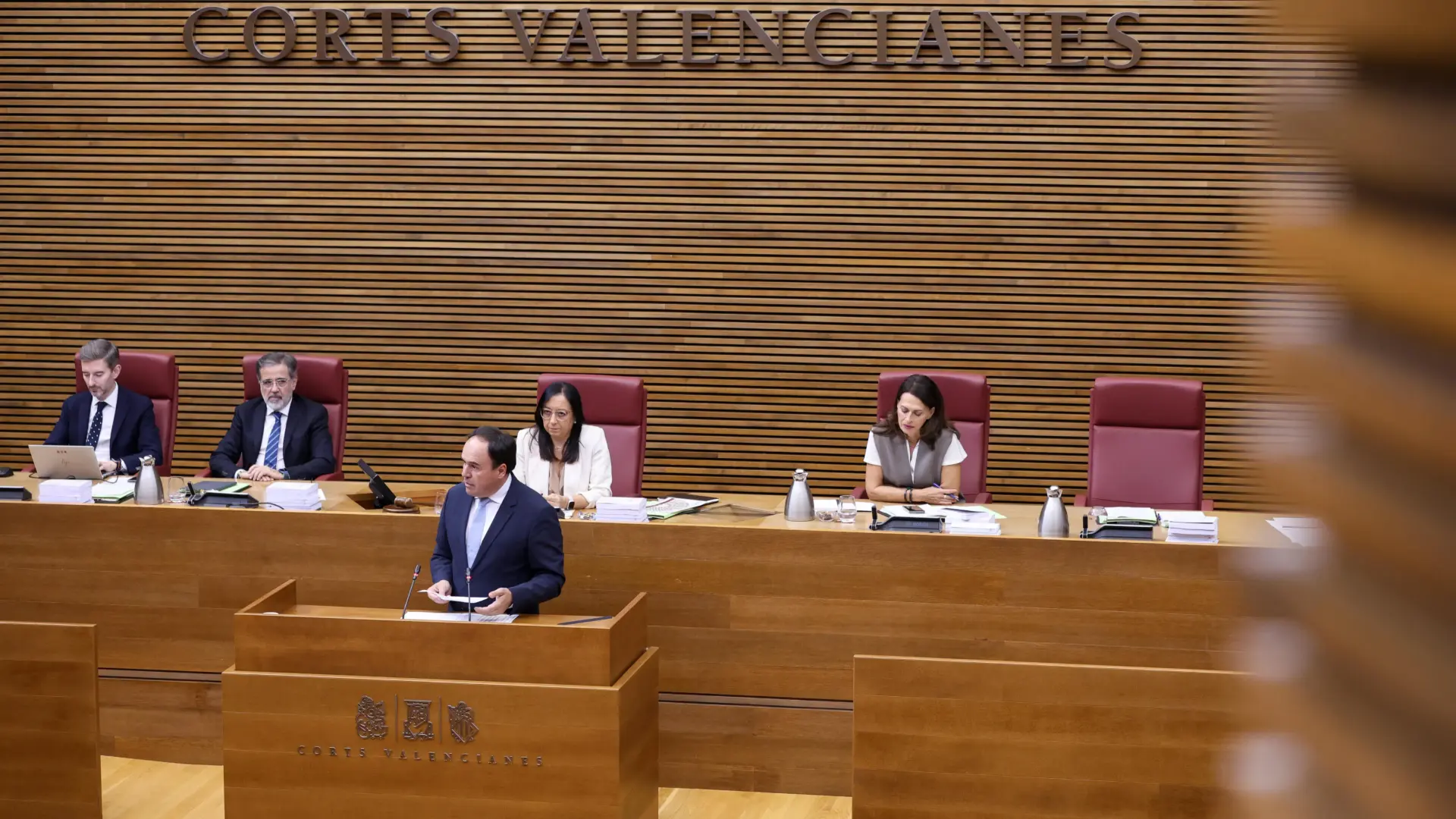 Pérez Llorca explica l’entrada en vigor de la nova Renda Valenciana d’Inclusió el 19 d’octubre.
