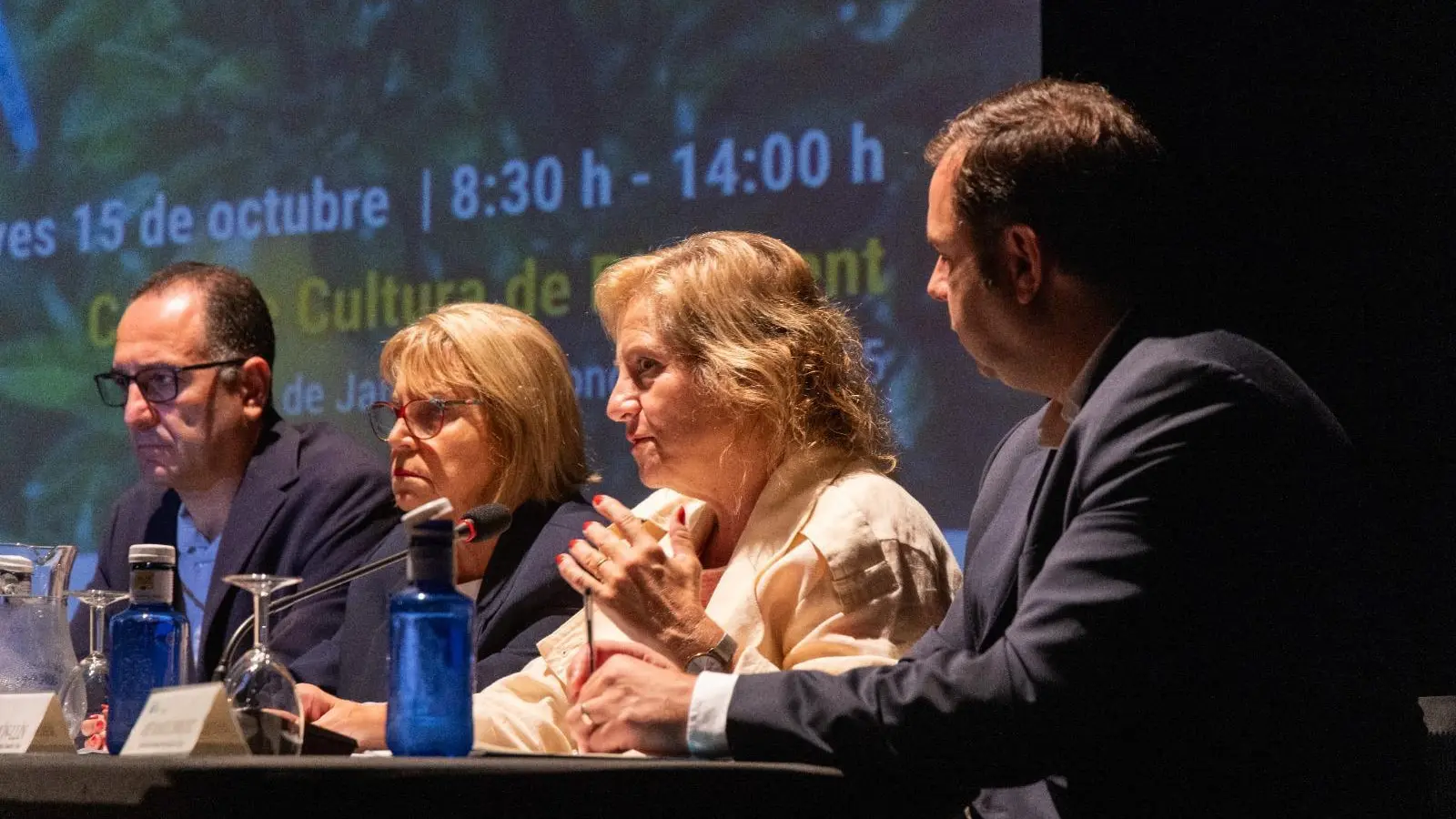 Plantació de cítrics i camp modernitzat, en un context d’eficiència i transferència de coneixement.