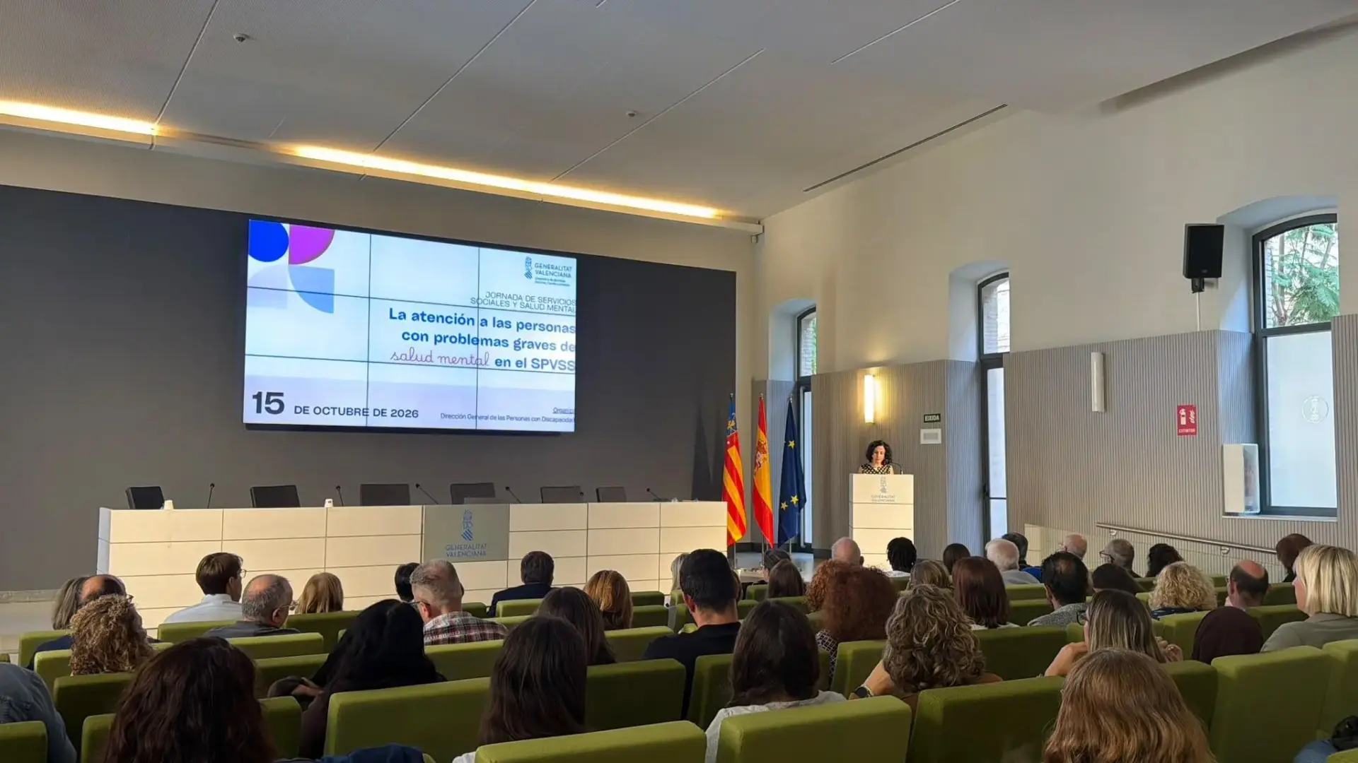Elena Albalat destaca la salut mental i la necessitat de coordinació i compromís conjunt.
